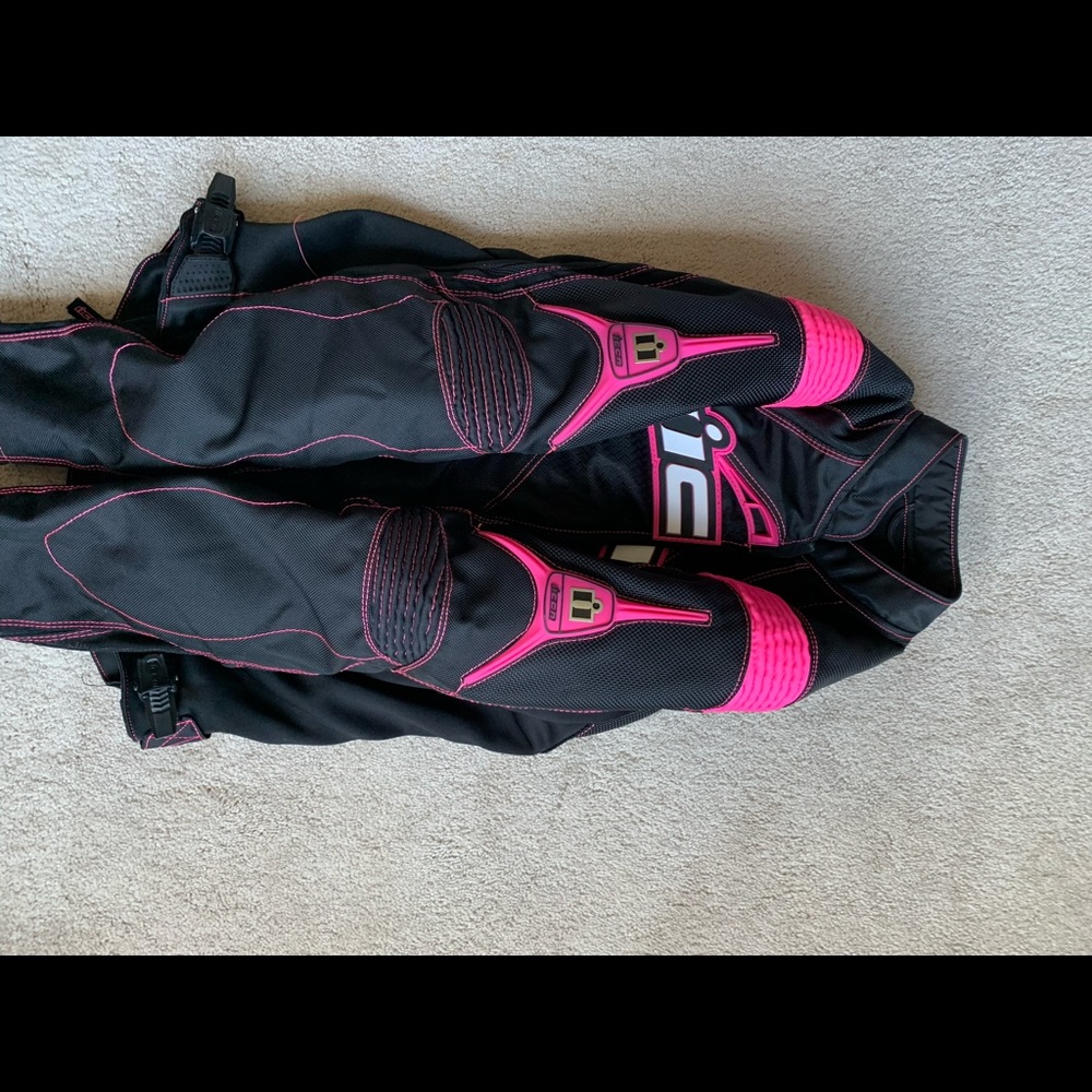 Icon motorcycle jacket with padding, size L, pink and black - Picture 9 of 16